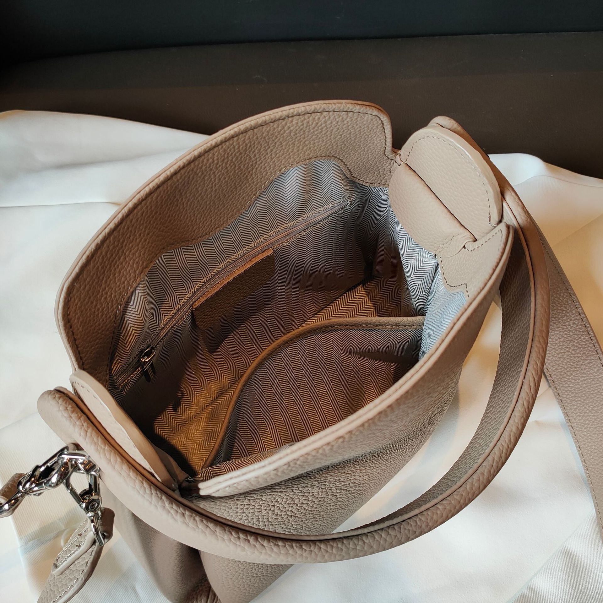 Sarah Express Genuine Leather Structured Box Shoulder Bag