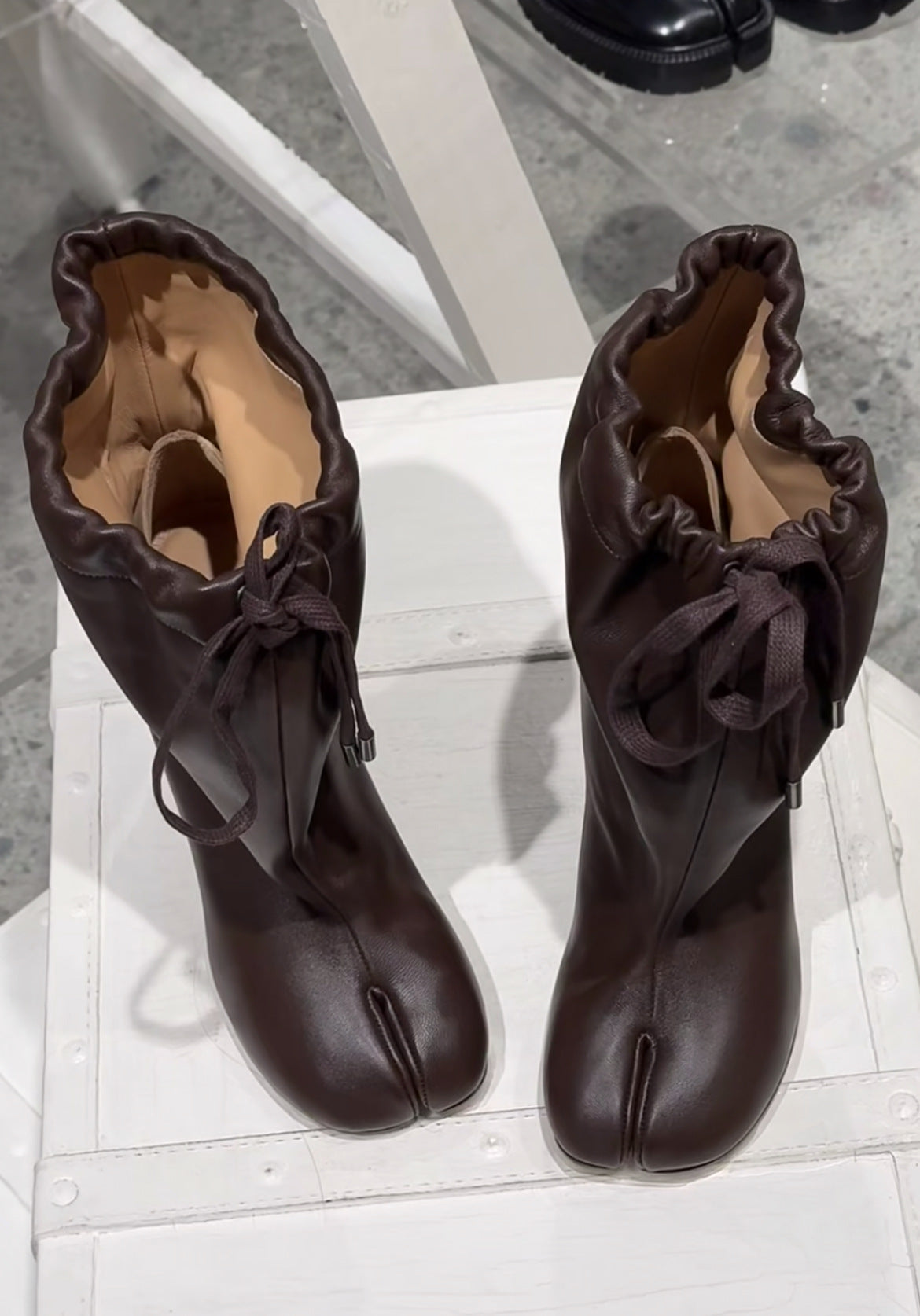 Sarah Express Split-Toe Mid-Calf Chunky Heel Boots