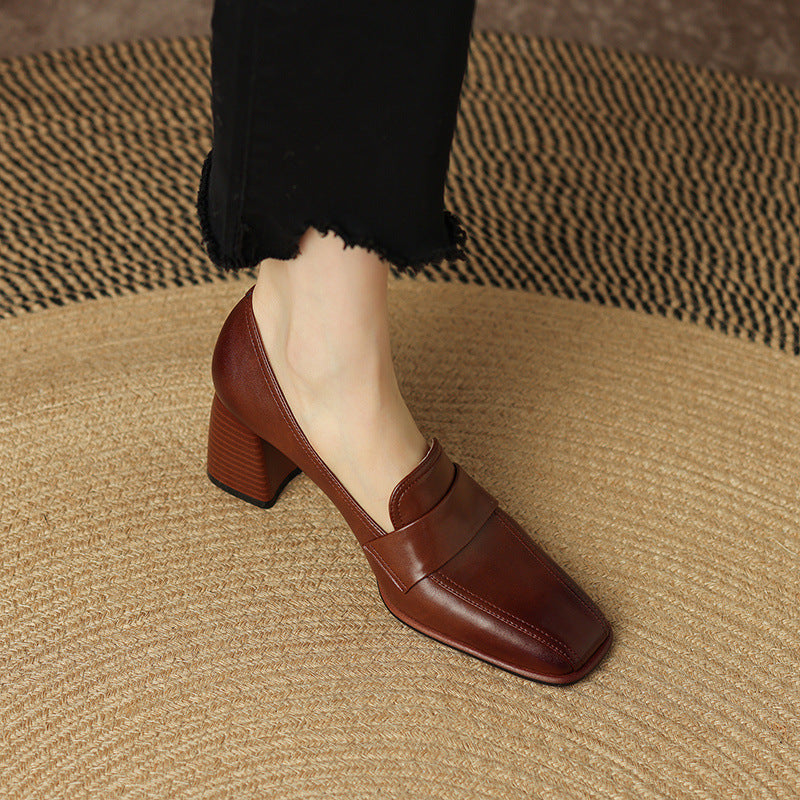 Sarah Express Retro Brown Chunky Heel Pumps
