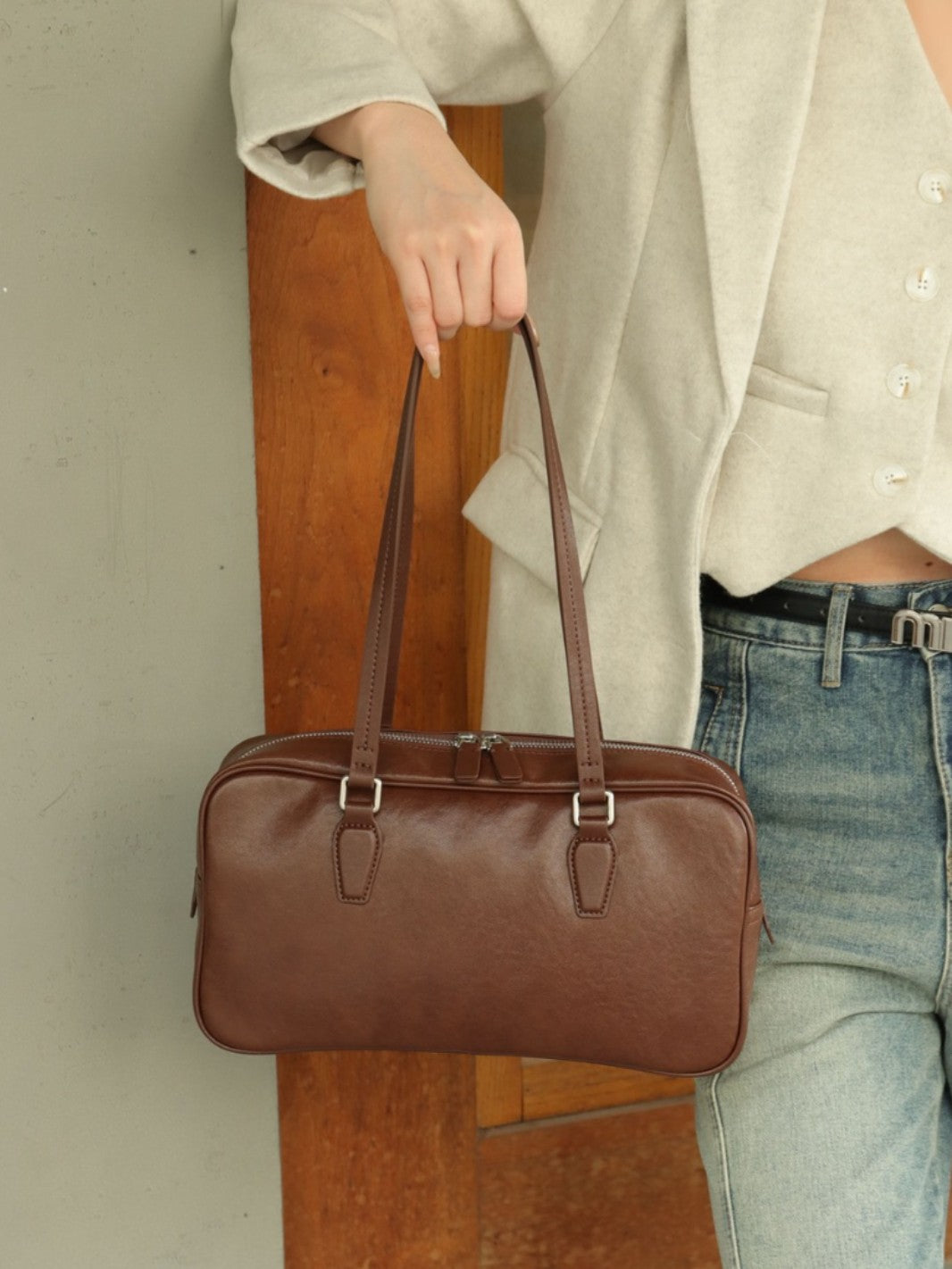 Head Layer Cowhide Women's Bag Cross-border New Armpit Bag Bowling Bag Tote Bag Niche High-end Leather Handbag – product detail alternate view 6