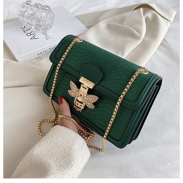 Sarah Express Retro Bee Emblem Chain Messenger Bag