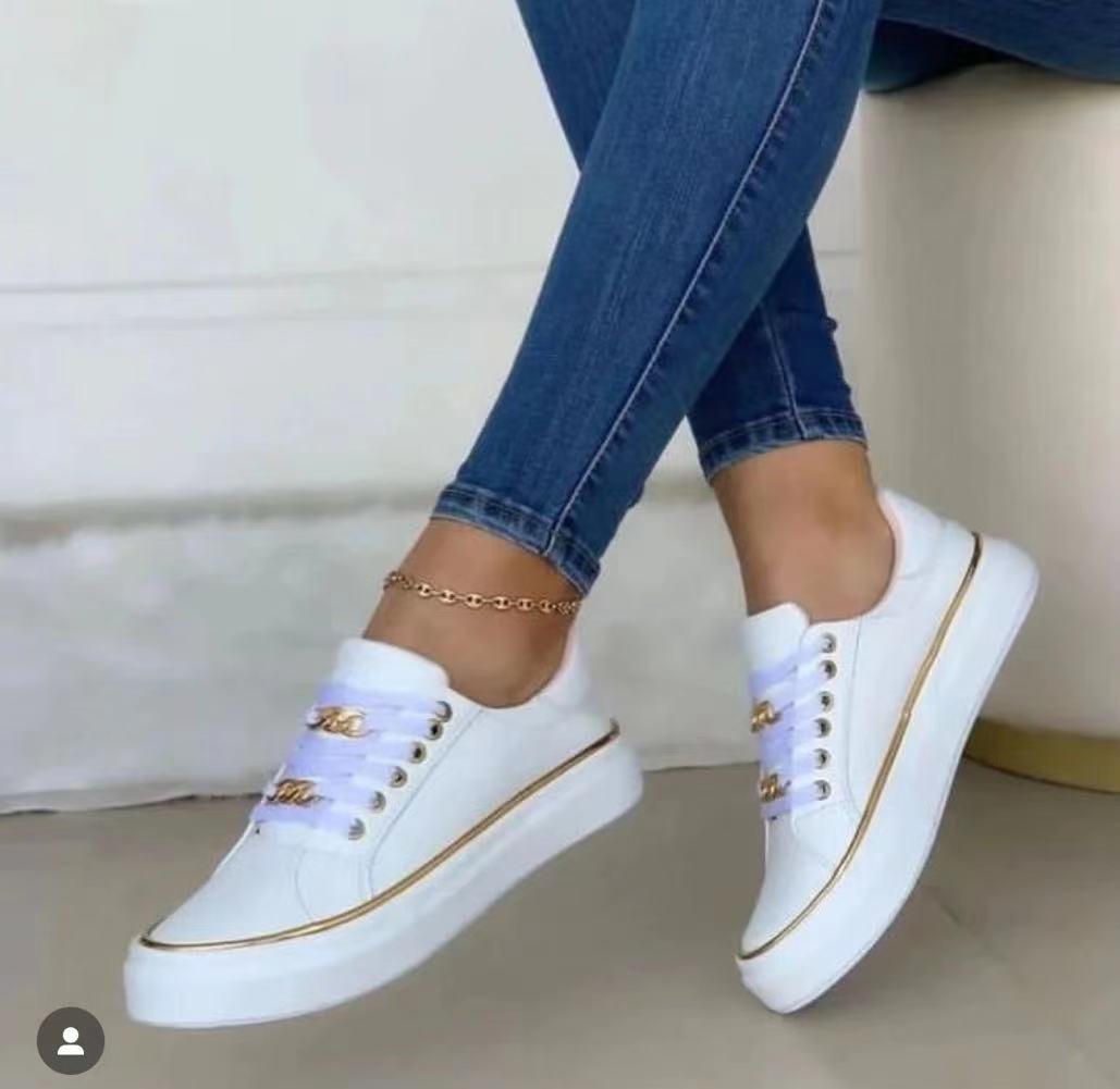 Sarah Express Women's Metallic Trim Platform Lace-up Sneakers White