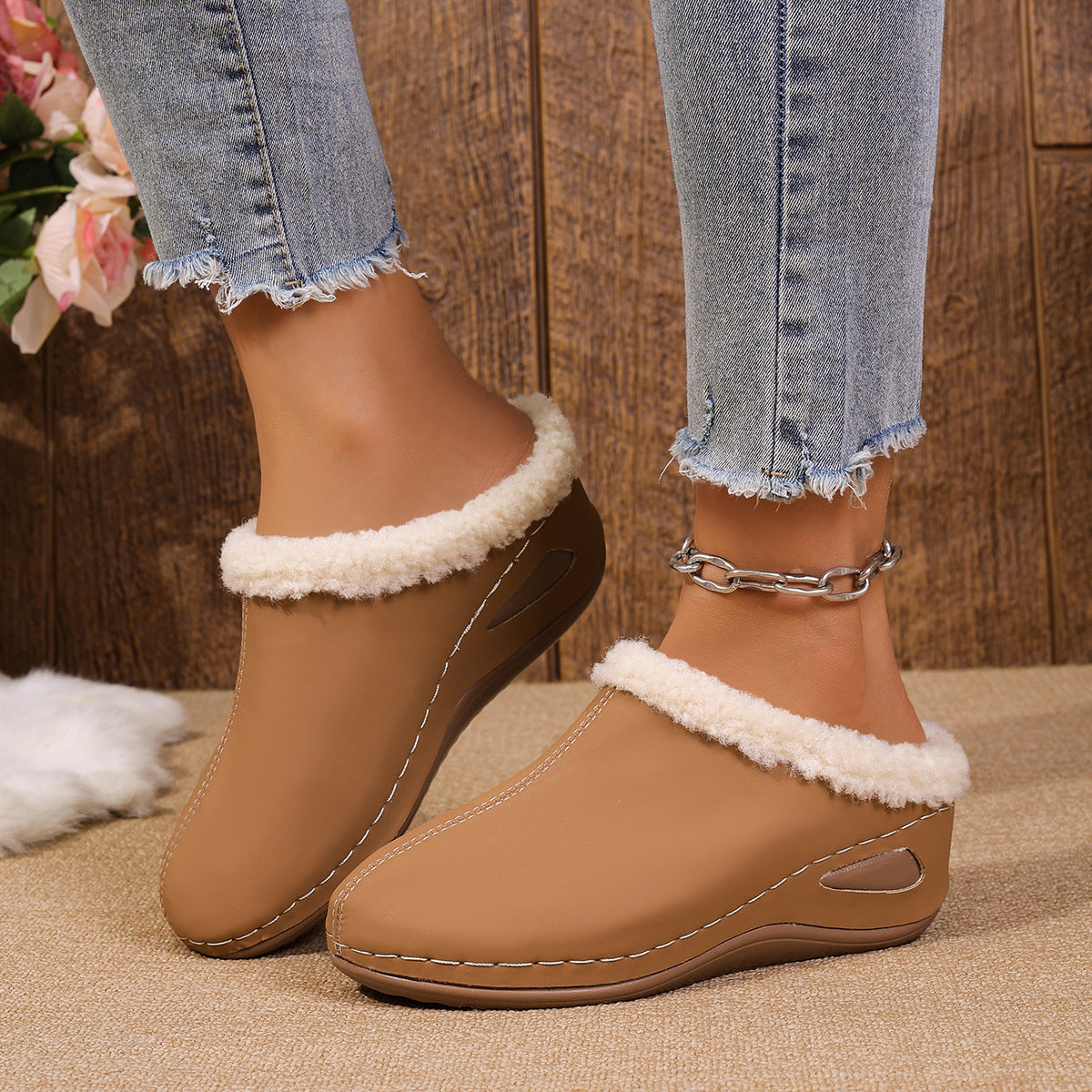 Sarah Express Plush Lined Wedge Garden Sandals