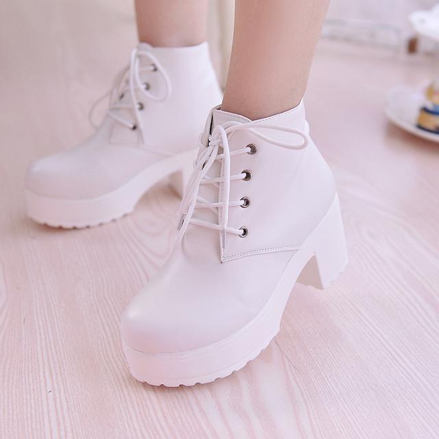 Sarah Express Chunky Heel Lace-Up Ankle Boots