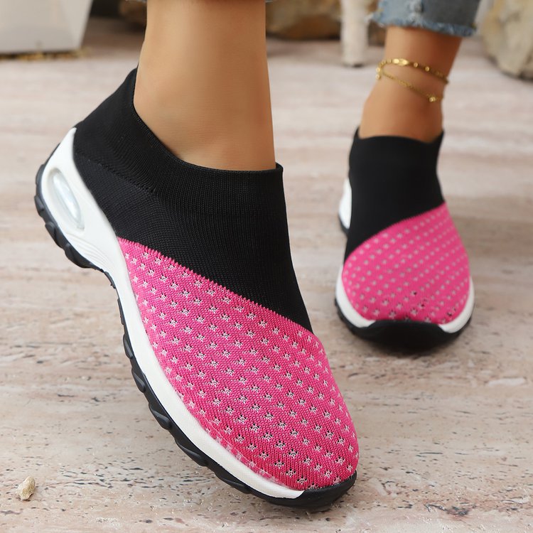 Breathable Mesh Athletic Running Sneakers – front product view