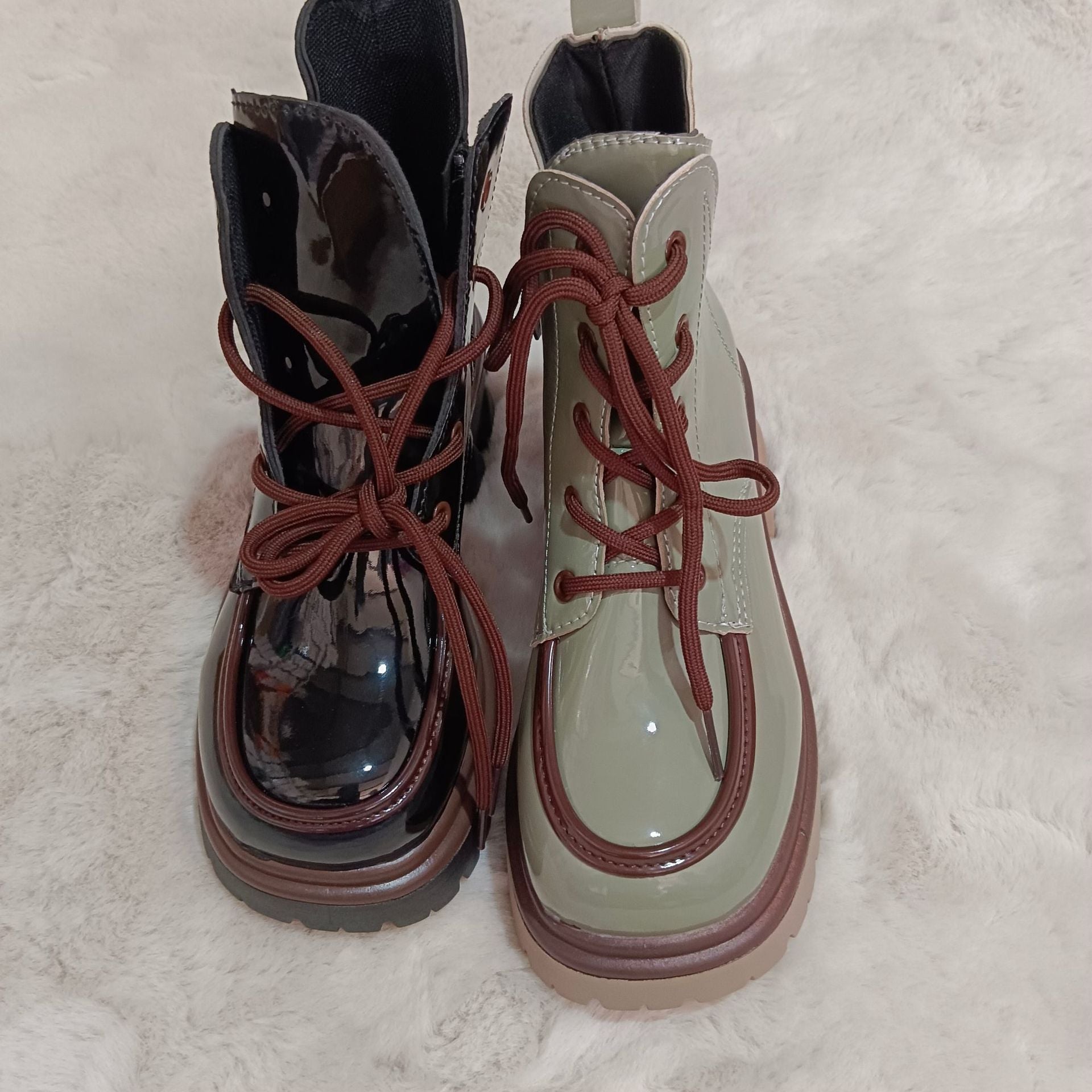Sarah Express Women's Retro Lace-Up Ankle Boots