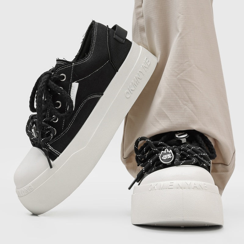 2026 New Spring Couple Canvas Skate Shoes, Toe-cap Height-increasing Casual Sneakers For Students & Men – front product view