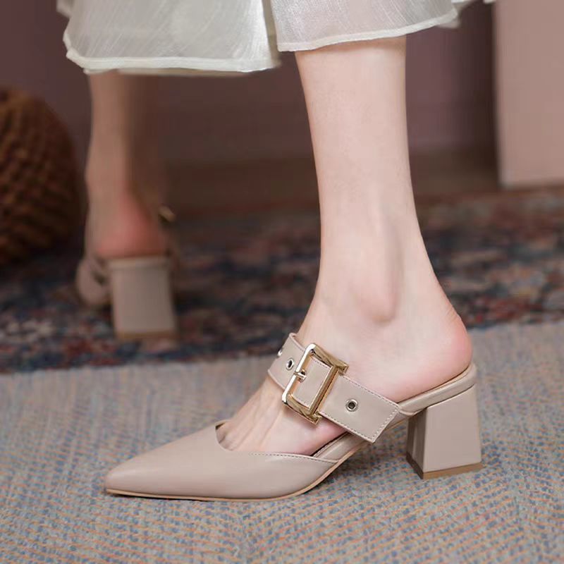 Sarah Express Pointed Toe Chunky Heel Slip-On Slippers