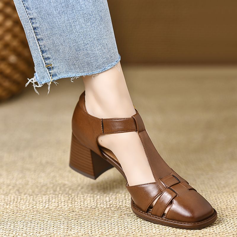 Sarah Express Chunky Heel Peep Toe Buckle Sandals Brown