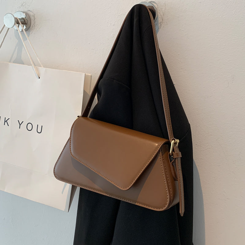 Sarah Express Compact Structured Shoulder Messenger Bag