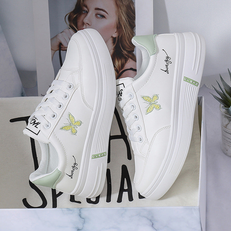 Sarah Express Casual Butterfly Embroidered Flat Sneakers Green Ordinary
