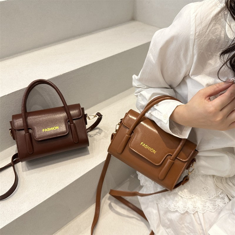 Sarah Express Quilted Minimalist Crossbody Bag