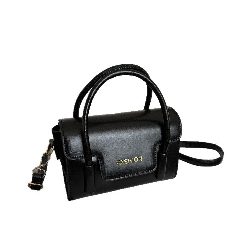 Sarah Express Quilted Minimalist Crossbody Bag