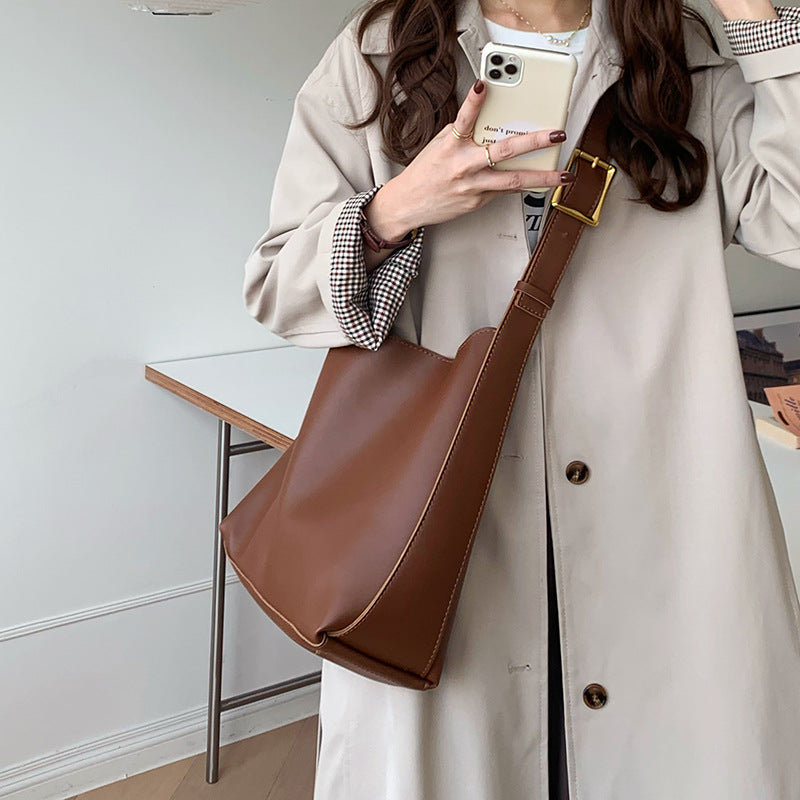 Sarah Express Minimalist PU Leather Vertical Shoulder Bag