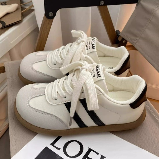 Sarah Express Retro Low-Top Training Sneakers
