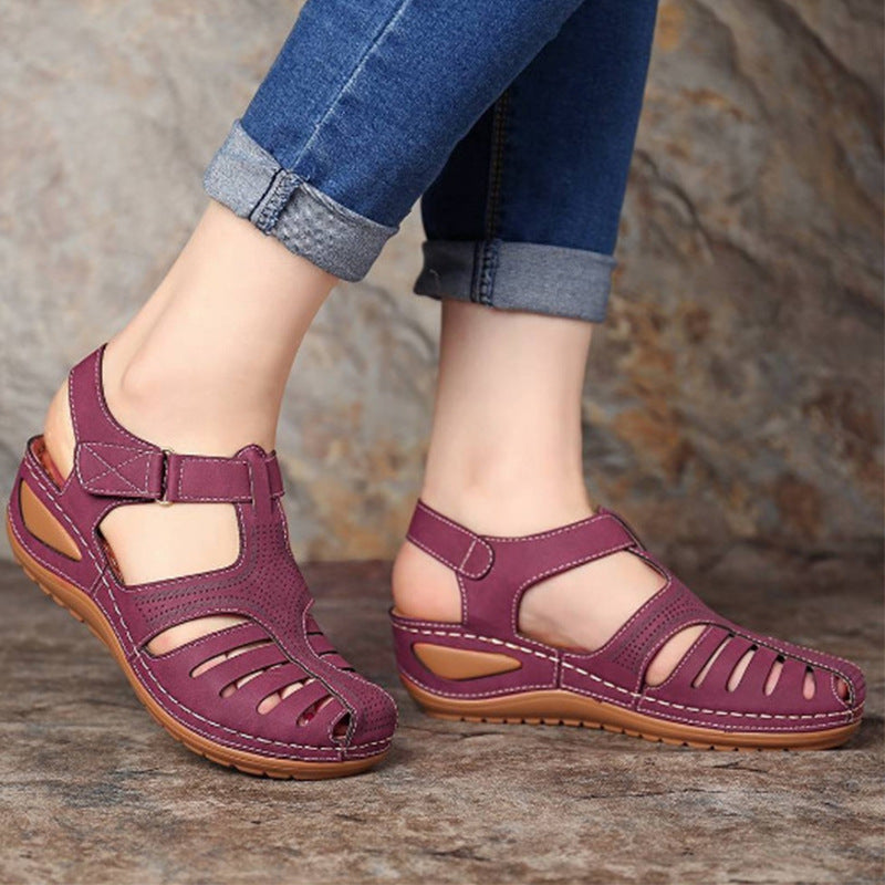 Sarah Express Retro Round-Toe Platform Wedge Sandals