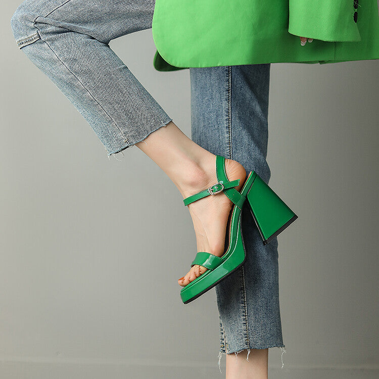 Sarah Express Round Toe Chunky Heel Buckle Sandals