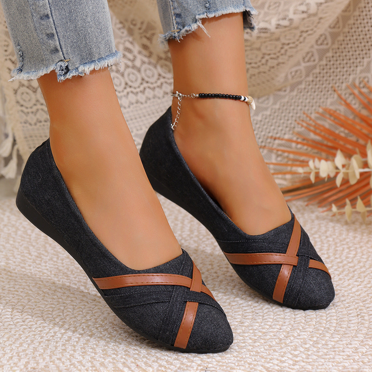 Ins Cross-straped Denim Loafers Fashion Lightweight Comfortable Flats Shoes For Women – product detail alternate view 3