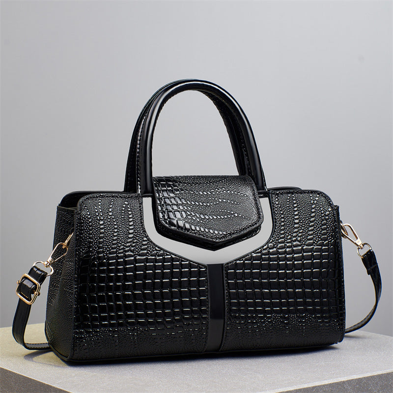 Sarah Express Large Capacity Structured Commuter Crossbody Bag