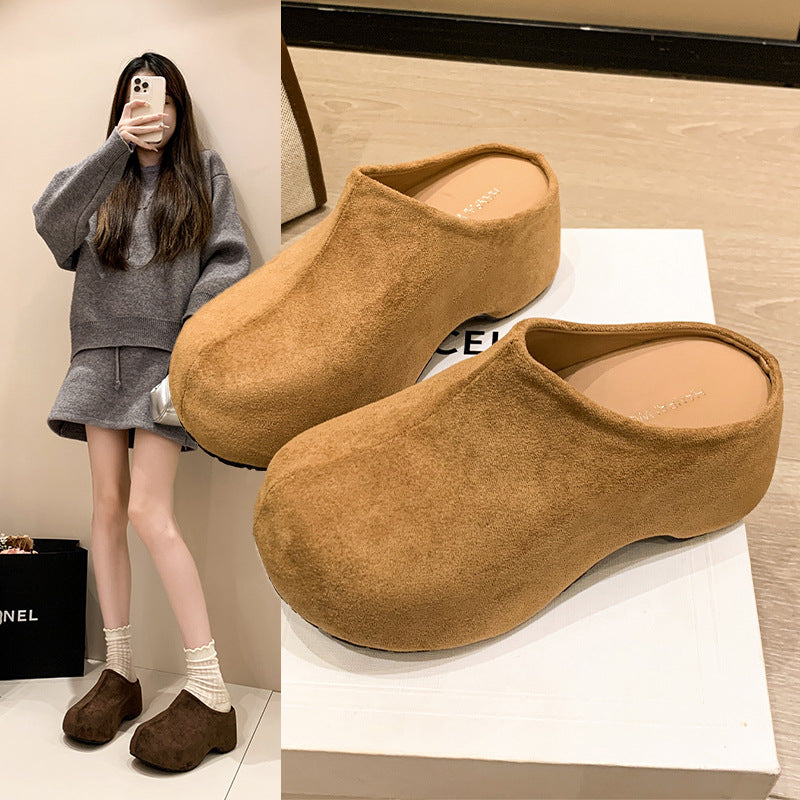 Sarah Express Women's Suede Platform Slip-On Slippers