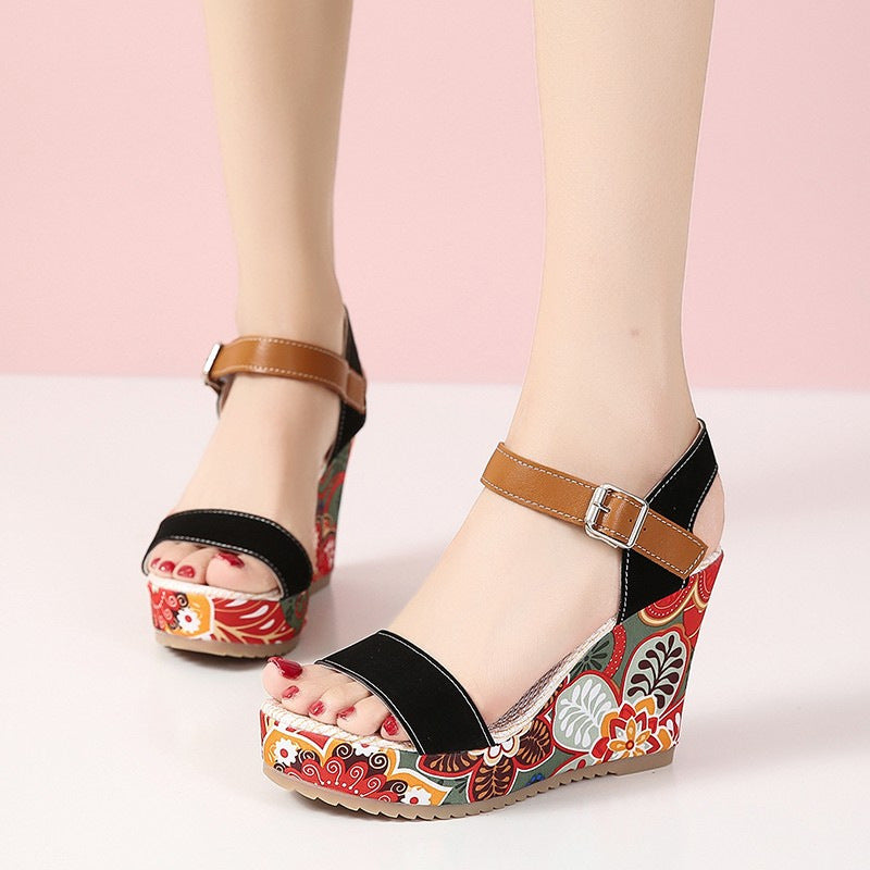 Sarah Express Floral Embroidered Platform Wedge Sandals Black