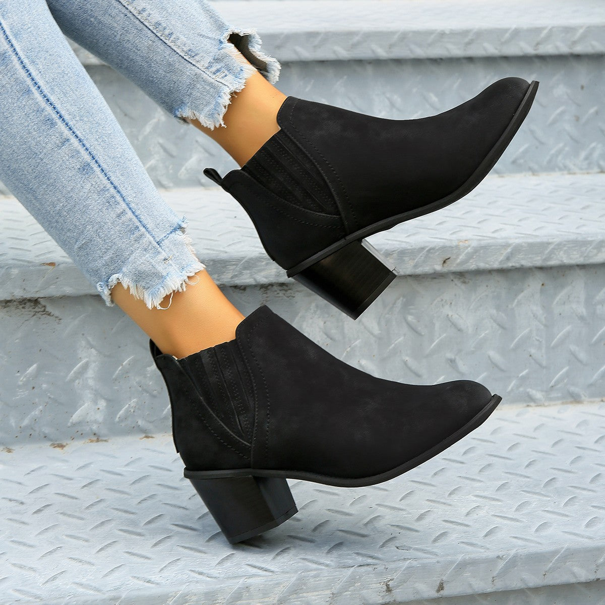 Sarah Express Pointed Toe Thick Heel Ankle Boots