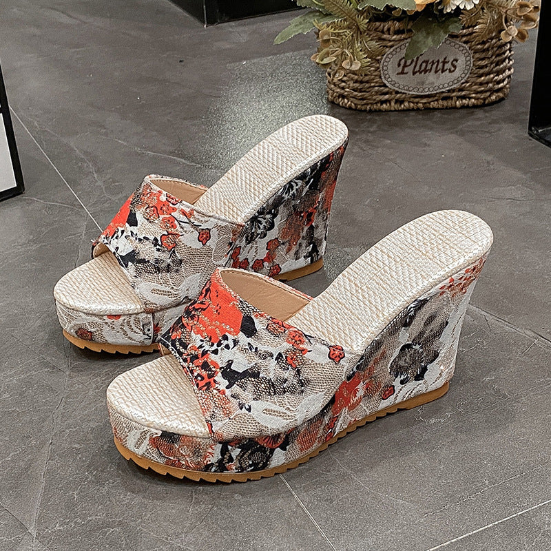 Sarah Express Floral Print Wedge Platform Slide Sandals