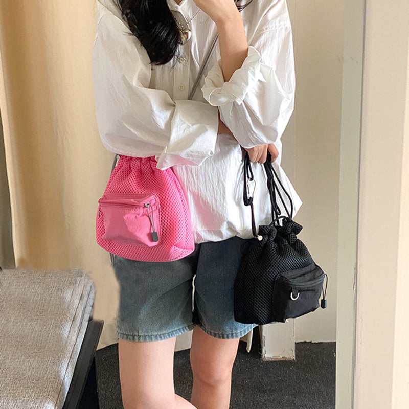 Sarah Express Mesh Drawstring Bucket Travel Bag