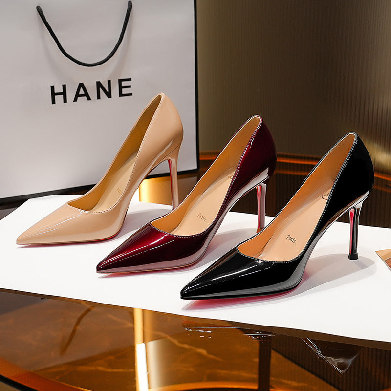 Pointed Toe Stiletto Heels – pointed toe and heel profile