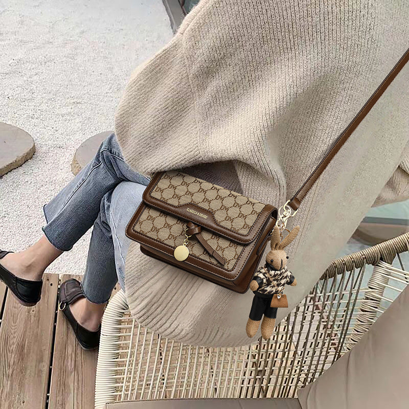 Sarah Express Retro Print Structured Crossbody Handbag